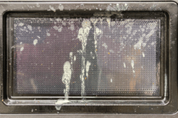 The Best Way to Clean Greasy Microwave Doors